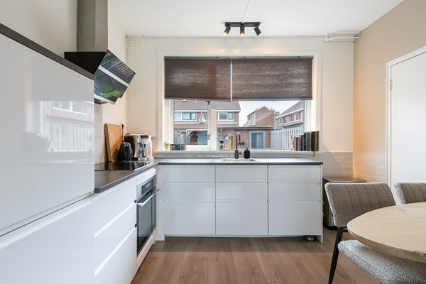 Medium property photo - Van Blanckenburgstraat 44, 3314 WN Dordrecht